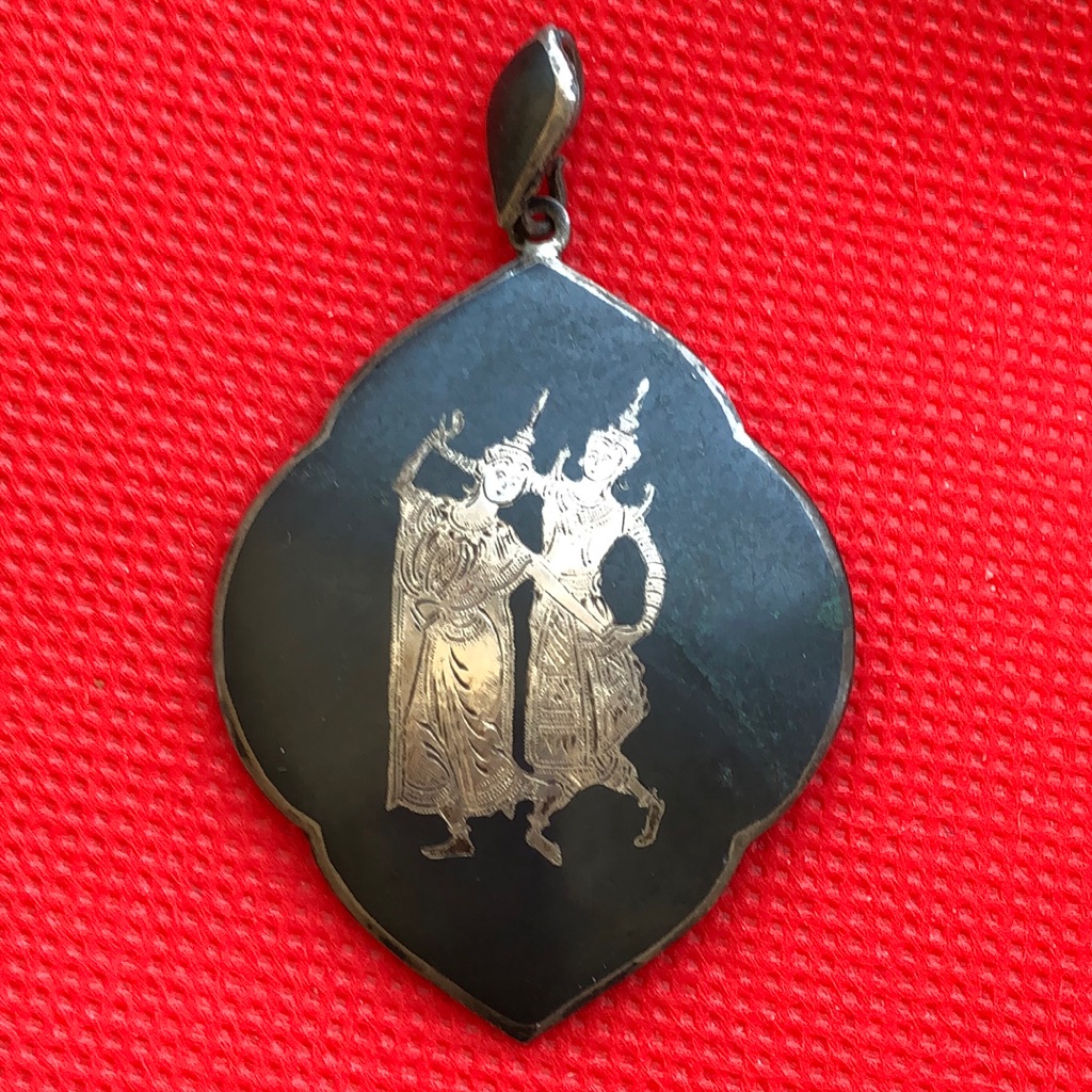 Vintage Sterling Silver Siam Large Pendant